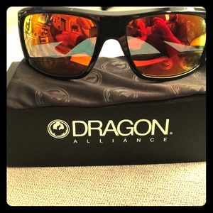 Dragon Vantage Jet red sunglasses 720-2223